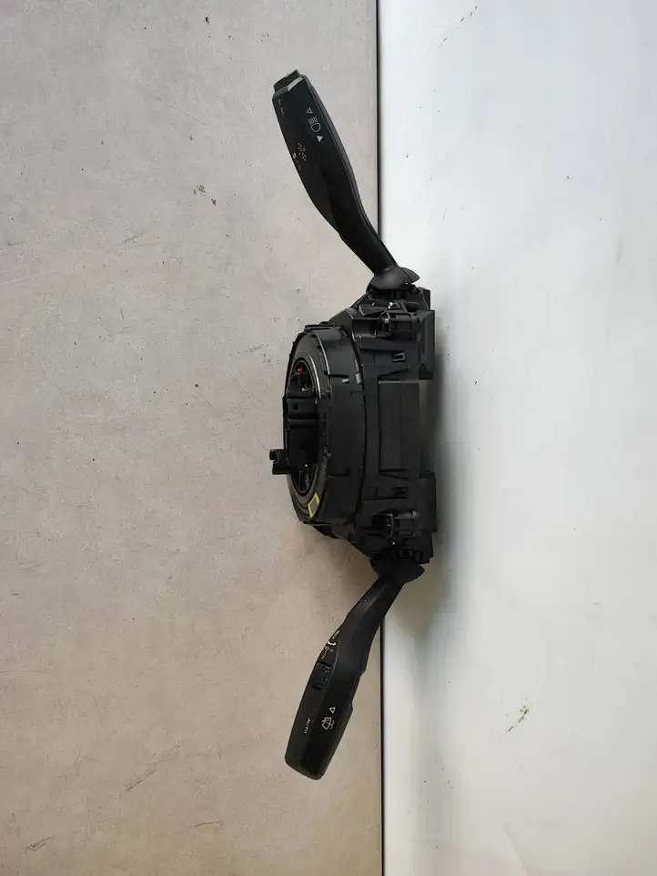 BMW 2 F22 F23 (2017 - ) 9474849 Контактное кольцо SRS — фото 2