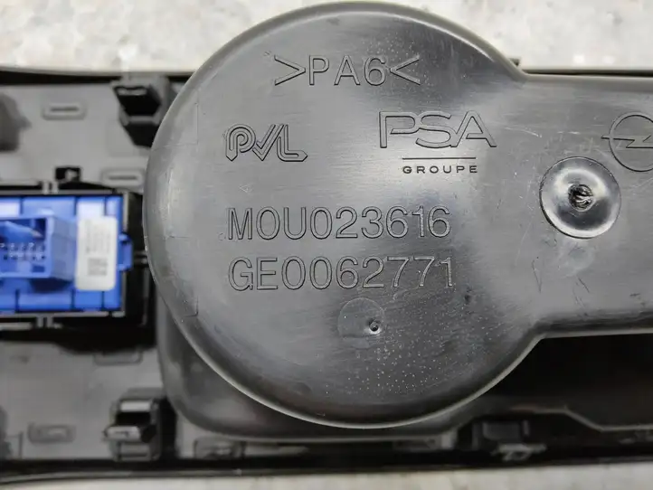 Opel Mokka B (2020 - ) GE0062771 Центральная консоль — фото 4