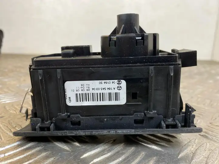 Mercedes-Benz ML W164 (2005 - 2011) A1645450304 Включатель фонарей — фото 3
