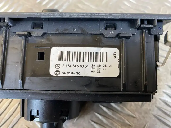 Mercedes-Benz ML W164 (2005 - 2011) A1645450304 Включатель фонарей — фото 5