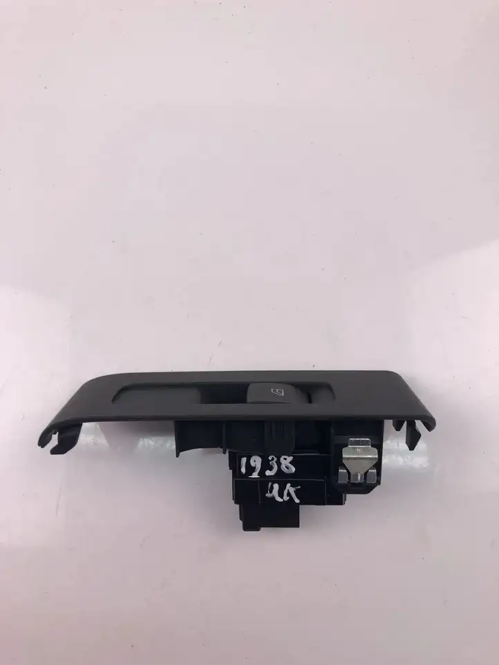 Volvo XC40 (2017 - ) 31456060 Кнопка стеклоподъемников — фото 2