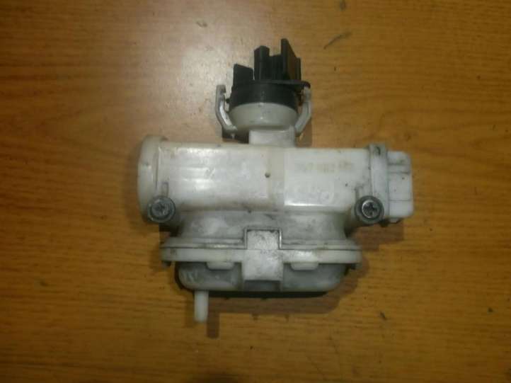 357862153 Volkswagen PASSAT B4 Centrinio užrakto vakuuminė pompa