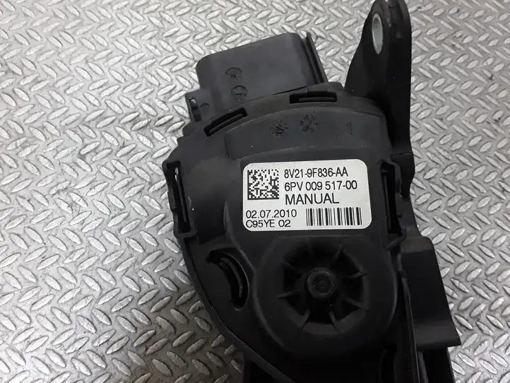 Ford Fiesta (2009 - 2012) 8V219F836AA Педаль акселератора — фото 2