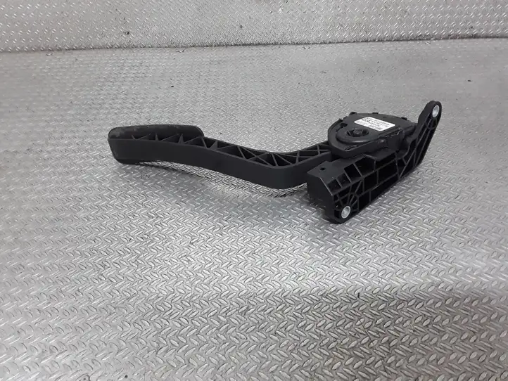 Ford Fiesta (2009 - 2012) 8V219F836AA Педаль акселератора — фото 3
