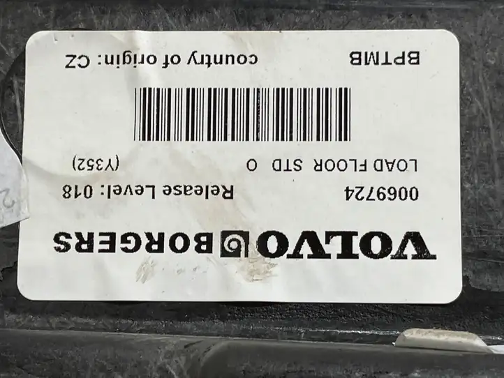 Volvo XC70 (2007 - 2013) 39813514 Пол багажника — фото 6