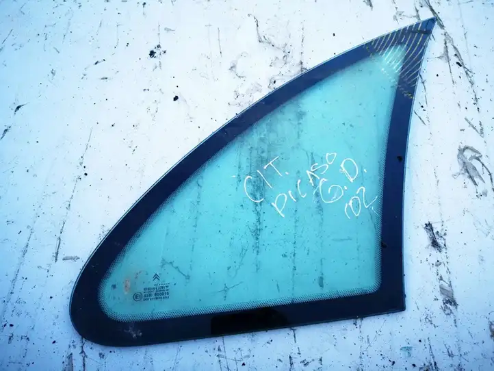 Citroen Xsara Picasso (1999 - 2012) Заднее боковое стекло — фото 1
