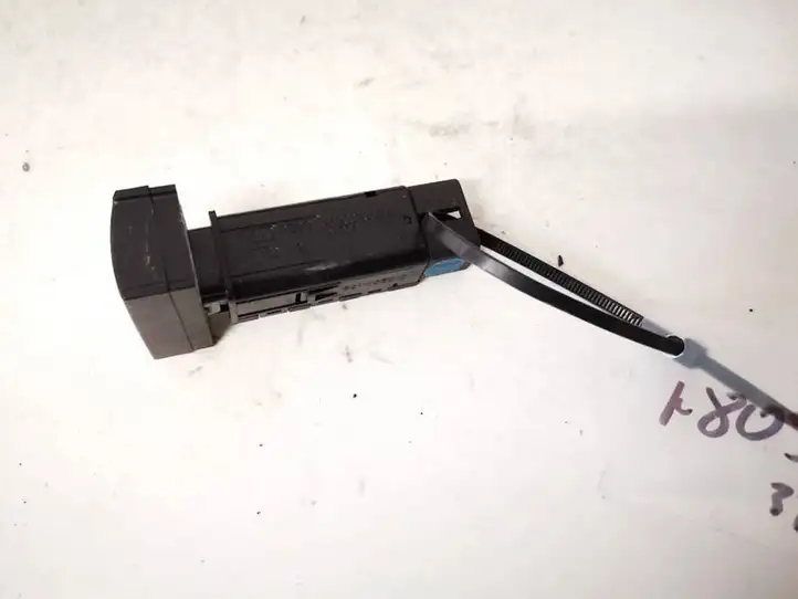 Hyundai Santa Fe (2005 - 2009) 321w05010 Кнопка обогрева стекла — фото 2
