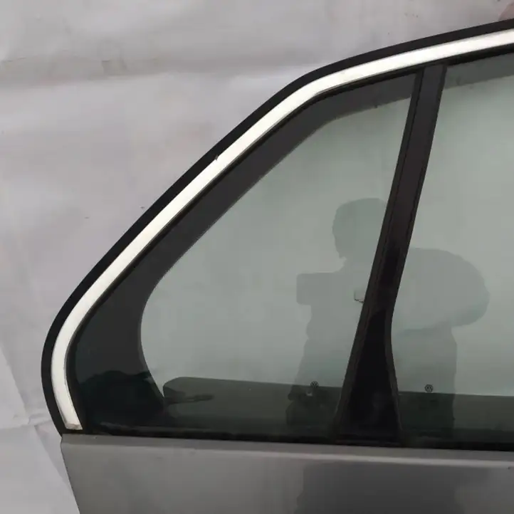 Volkswagen Jetta V (2005 - 2010) Форточка двери — фото 1