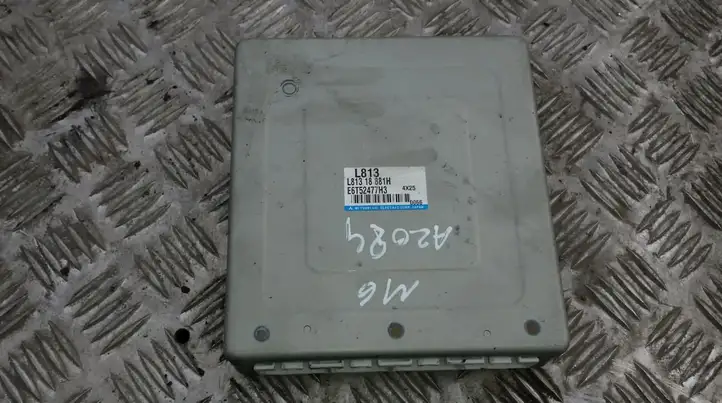 Mazda 6. (2002 - 2005)  L81318881H Блок управления двигателя