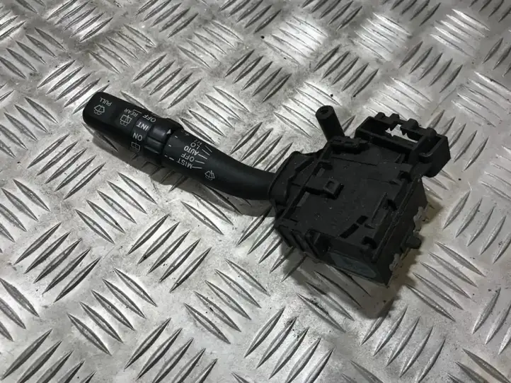 Toyota Avensis T250 (2006 - 2009) 8465205170 Переключатель стеклоочистителей — фото 1