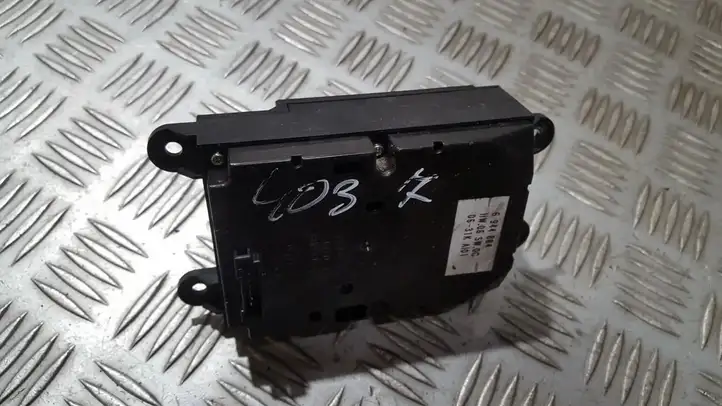 BMW 5 E60 E61 (2004 - 2010) 6944884 Включатель (включатели) управления бортового компьютера — фото 2