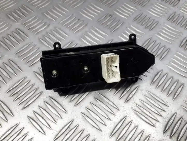 Hyundai Santa Fe (2012 - 2015) 371510 Кнопка стеклоподъемников — фото 2