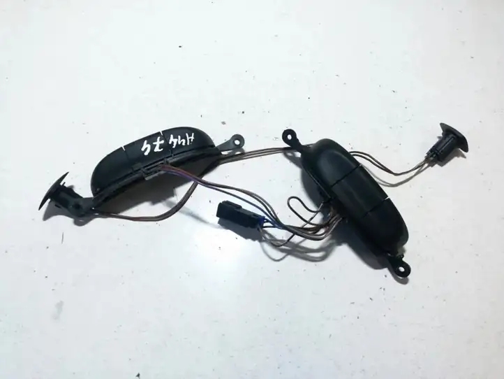 Opel Zafira A (1999 - 2003) 90561159 Кнопки на рулевом колесе — фото 1