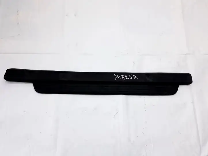 Toyota Yaris (1999 - 2003) 679130d010 Внутренняя отделка переднего порога — фото 1