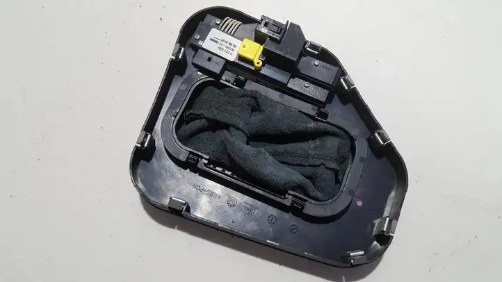 BMW 5 E39 (1996 - 2003) 8221525 Рамка рычага КПП — фото 2