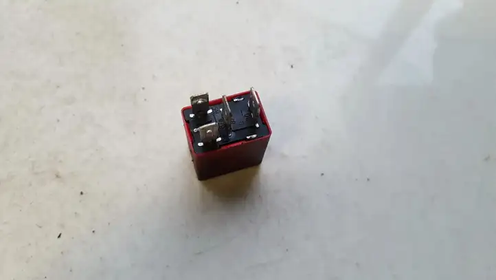 Peugeot Boxer (2002 - 2006) 46520412 Другое реле — фото 2