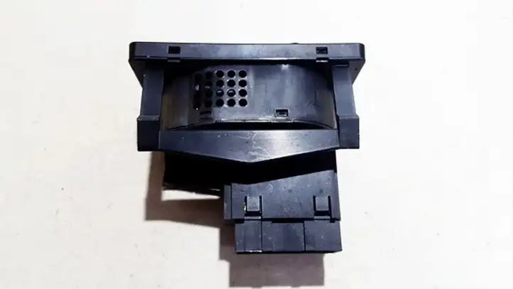 Ford Mondeo Mk III (2000 - 2007) 1s7t13a024bb Включатель фонарей — фото 2