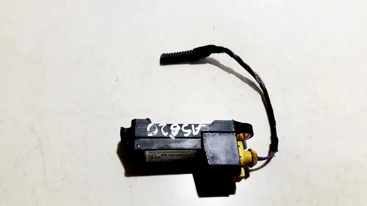 Audi A3/S3 8L (1996 - 2000) 8l0959643c Датчик удара SRS — фото 1