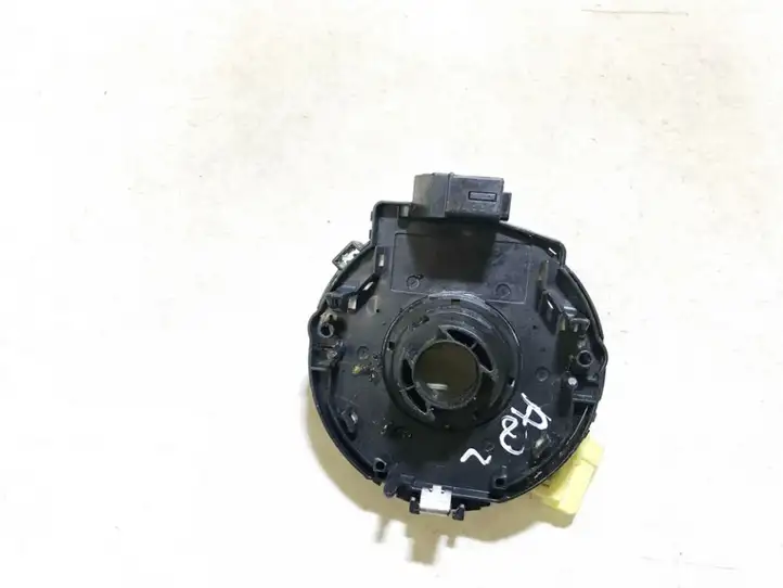 Toyota Avensis Verso (1995 - 2001) Контактное кольцо SRS — фото 2