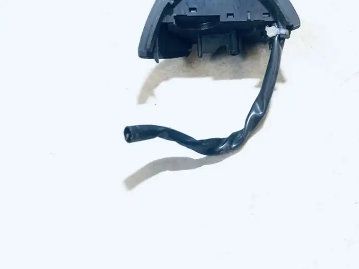 Mazda 6 (2002 - 2005) 153769rh Кнопки на рулевом колесе — фото 3