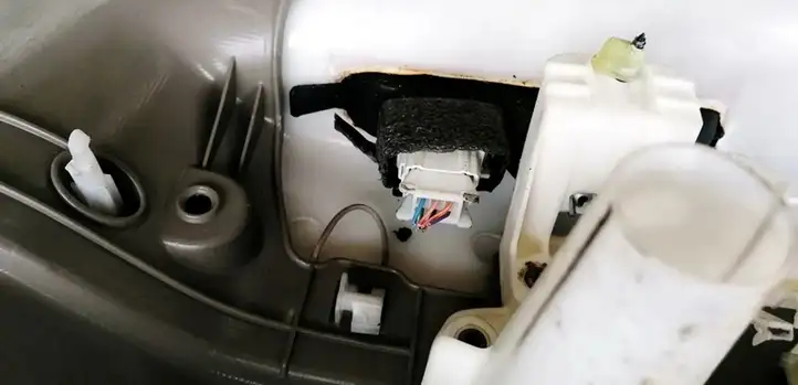 Peugeot 307 CC (2001 - 2005) Кнопка стеклоподъемников — фото 3