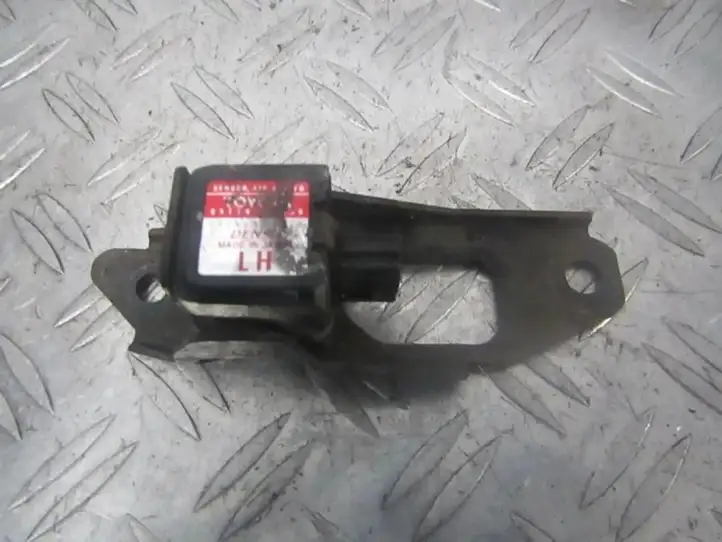 Toyota RAV 4 (XA20) (2000 - 2005) 8917442030 Датчик удара SRS — фото 1