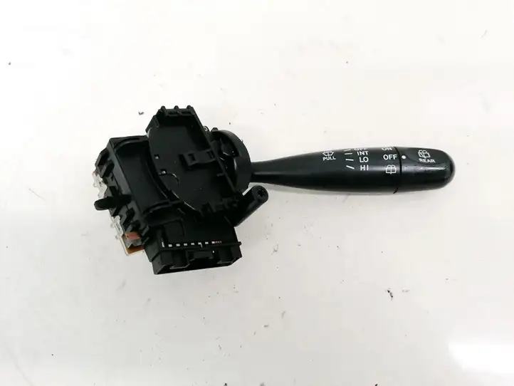 Toyota Corolla Verso E121 (2001 - 2004) 173647 Переключатель стеклоочистителей — фото 1