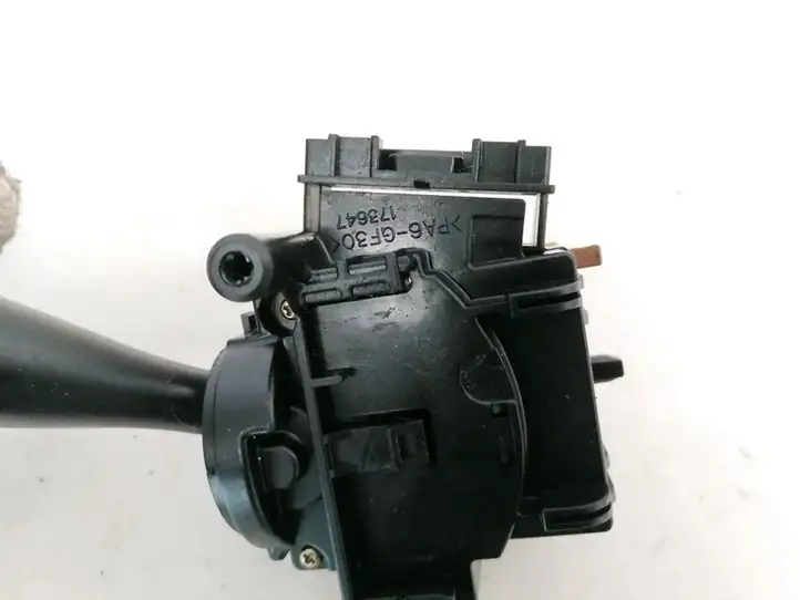 Toyota Corolla Verso E121 (2001 - 2004) 173647 Переключатель стеклоочистителей — фото 3