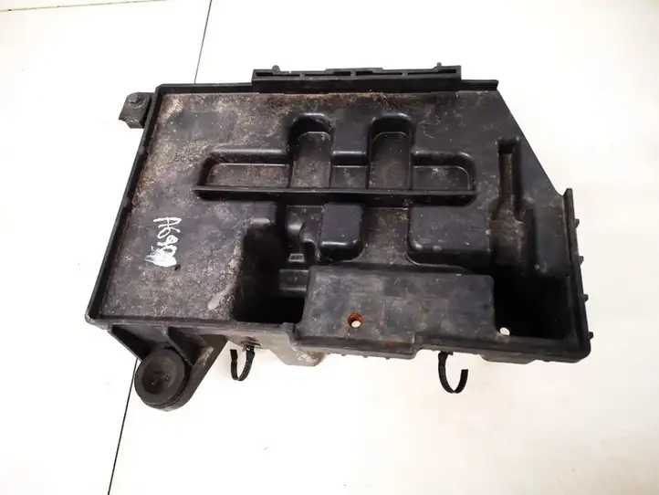 (2011 - 2016) 371502y200 Ящик аккумулятора — фото 1