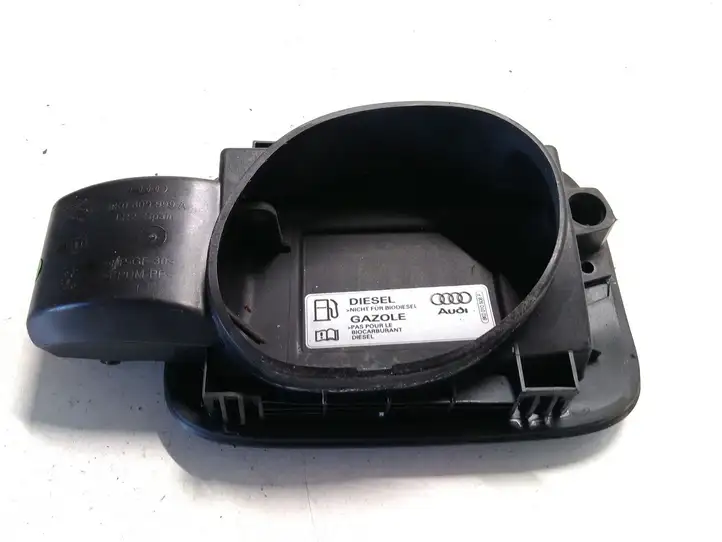 Audi A4 S4 B8 8K (2007 - 2011) 8K0809999A Крышка топливного бака — фото 2