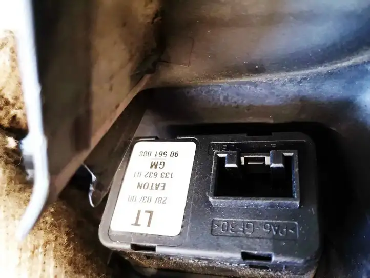 Opel Astra G (1998 - 2004) 90561088 Кнопка стеклоподъемников — фото 3