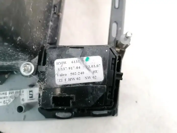 BMW 5 E60 E61 (2004 - 2010) 913791704 Кнопка парктроника — фото 3