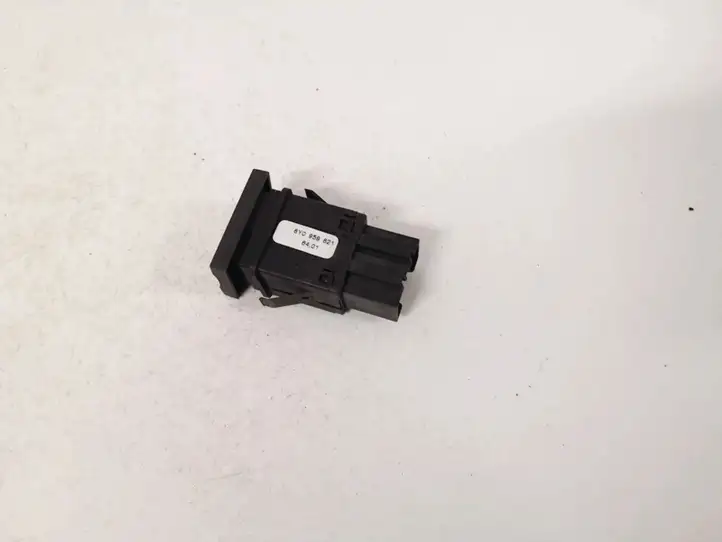 Skoda Fabia Mk1 (6Y) (1999 - 2007) 6Y0959621 Кнопка обогрева стекла — фото 2
