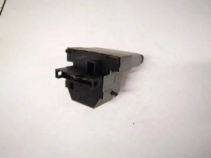 Opel Zafira A (1999 - 2003) 90559839 Кнопка обогрева стекла — фото 3