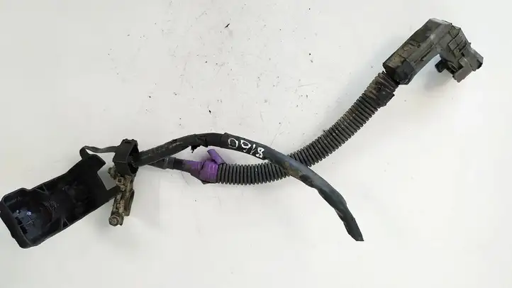 Toyota Auris 150 (2006 - 2012) 8282320090 Прочая электропроводка — фото 1