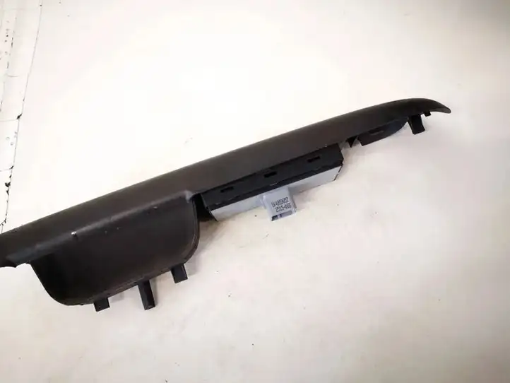 Volkswagen Golf Plus (2004 - 2008) 1k4959857 Кнопка стеклоподъемников — фото 2