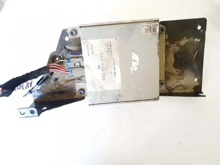Audi A4 S4 B6 8E 8H (2000 - 2006) 8e5035223 Усилитель звука — фото 2