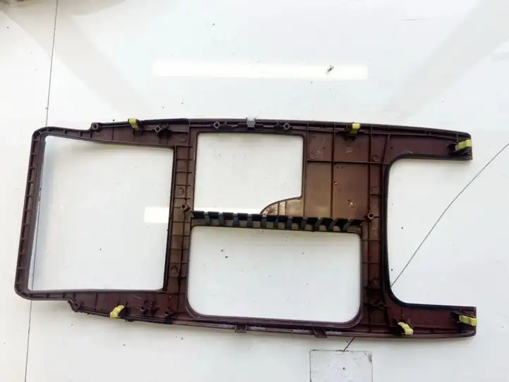 Lexus GS 300 350 430 450h (2007 - 2011)  5880430660 Другая деталь салона