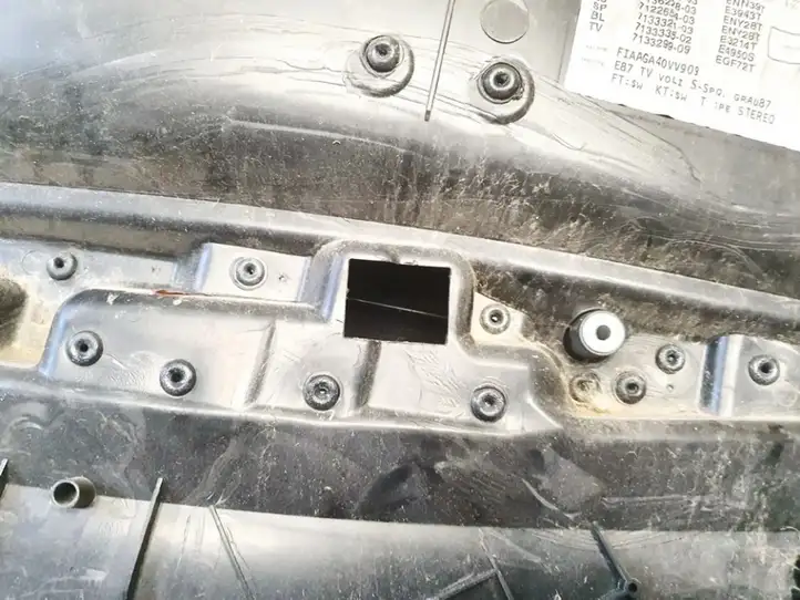 BMW 1 E81 E87 (2004 - 2011) Кнопка стеклоподъемников — фото 3