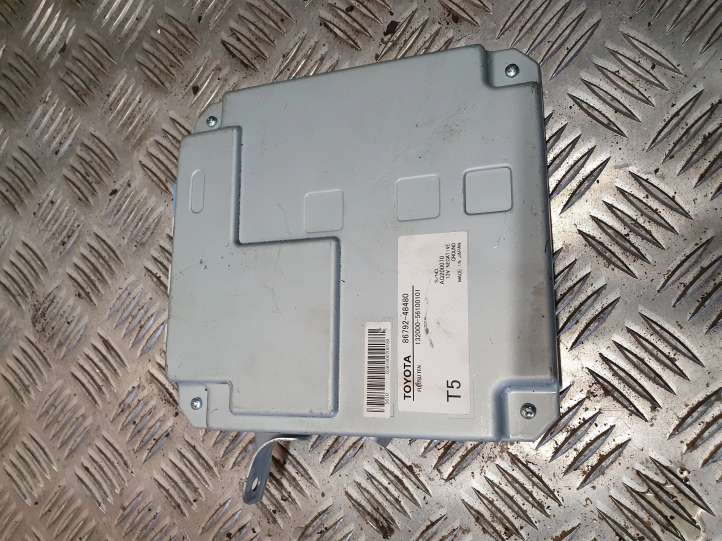 8679248480 Lexus RX 450H Kameros valdymo blokas