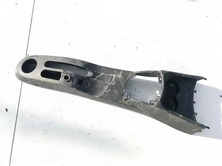 Renault Clio III (2005 - 2012) 8200407993 Прочие детали салона — фото 1