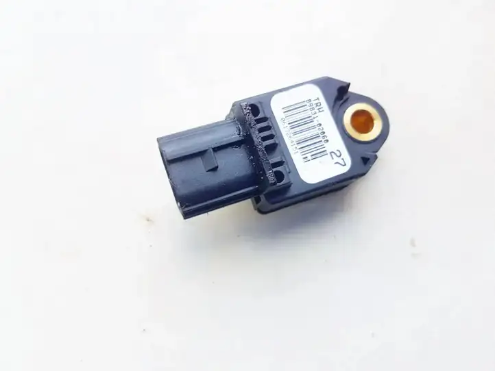 Toyota Auris 150 (2006 - 2012) 89831-02060 Датчик удара SRS — фото 1