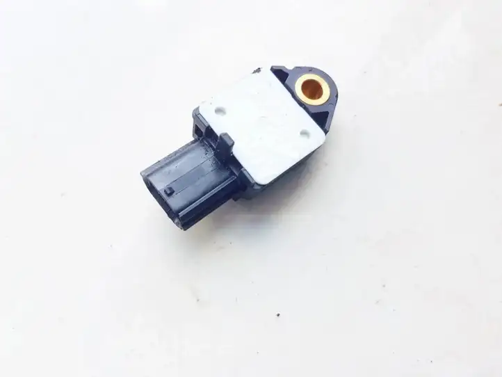 Toyota Auris 150 (2006 - 2012) 89831-02060 Датчик удара SRS — фото 2