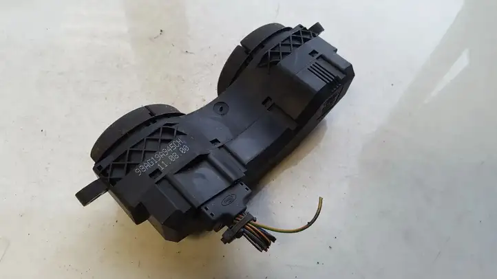 Ford Focus (1998 - 2004) 98ag19a945ch Кнопка обогрева стекла — фото 2