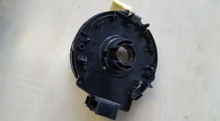 Toyota RAV 4 (XA20) (2000 - 2005) Контактное кольцо SRS — фото 2