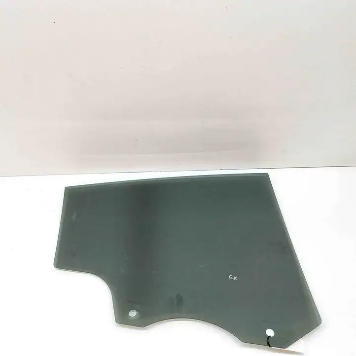 Tesla Model Y (2019 - 2024) 165843200A Стекло задней двери — фото 2