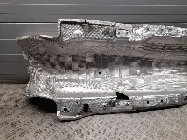 Audi Q3 F3 (2018 - ) 5QF825662C Теплоизоляция (теплозащита) — фото 5