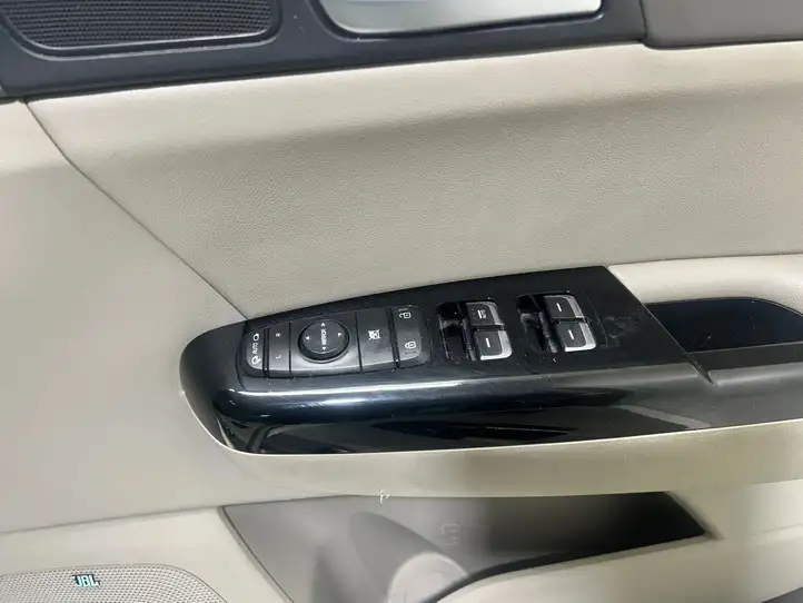 Kia Sportage (2014 - 2016) Комплект отделки дверей — фото 9