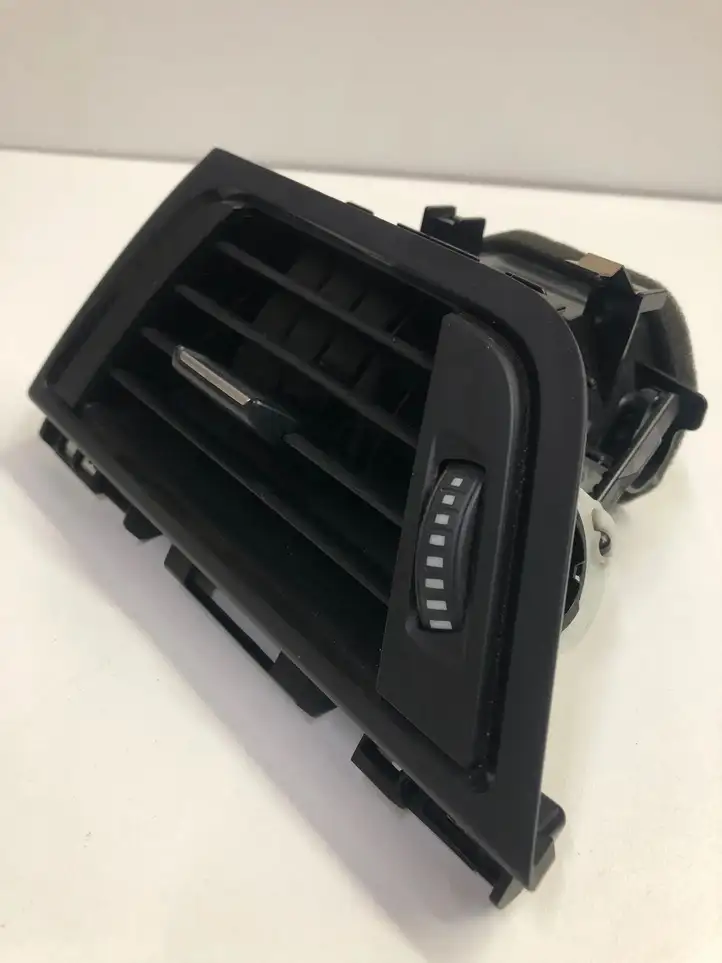 BMW 3 F30 F35 F31 (2012 - 2018) 9231970 Боковой воздушный дефлектор — фото 2