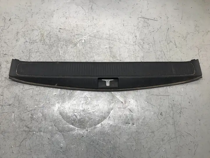 Opel Zafira B (2008 - 2014) 322225228 Отделка внутренней панели салона — фото 1
